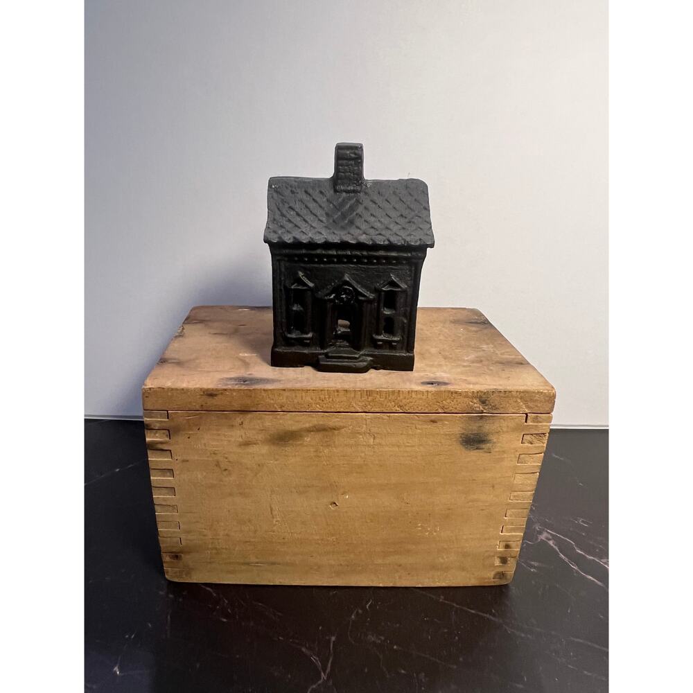 Cast Iron Miniature House - Trinket, Shelf Sitter, Home Decor